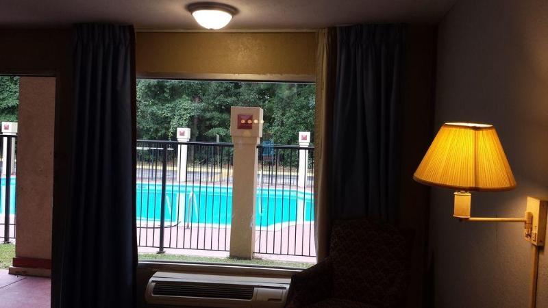 Hotel Super 8 By Wyndham Roseburg Extérieur photo